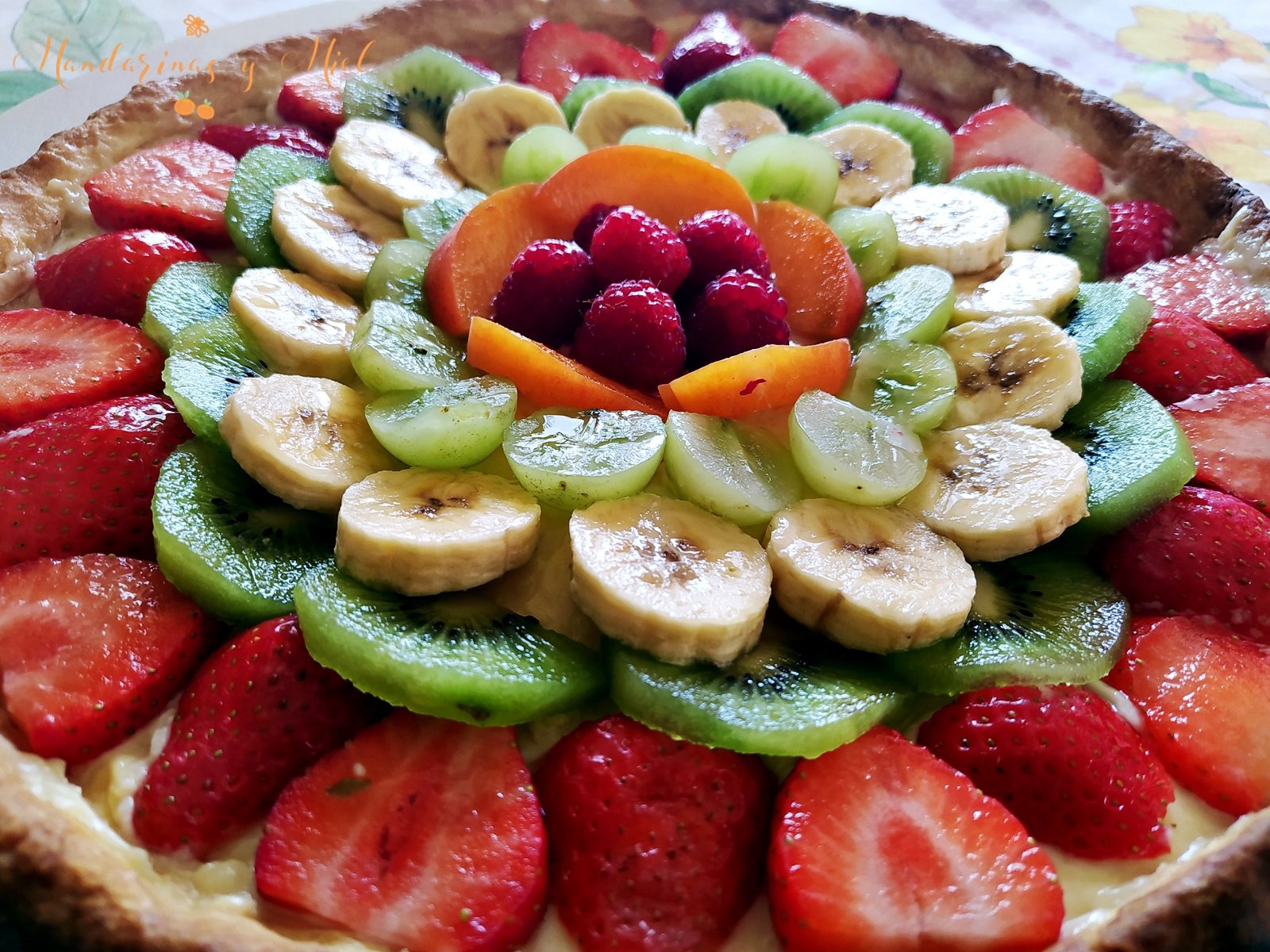 Tarte de frutas frescas da estação